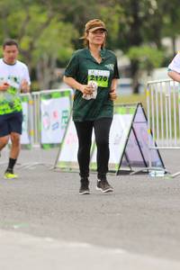 BIB: 2170
                            <button type="button" onclick="openModal(3563133)" class="btn btn-primary btn-sm float-right btn-popup" data-toggle="modal" data-target=".modal-high-quality">
                        <i class="fas fa-shopping-cart"></i> Add to Cart
                    </button>
                                            <button type="button" onclick="isThisMe(3563133, true)" class="btn btn-success btn-sm float-right btn-popup btn-isme hidden" data-toggle="tooltip" data-placement="bottom" title="นี่คือรูปของคุณใช่ไหม คลิกที่นี่เพื่อเอาเข้าอัลบั้ม">
                        <i class="fas fa-plus"></i> Add to album
                    </button>
                    <button type="button" onclick="isThisMe(3563133, false)" class="btn btn-warning btn-sm float-right btn-popup btn-isnotme hidden">
                        <i class="fas fa-ban"></i> Remove from album
                    </button>